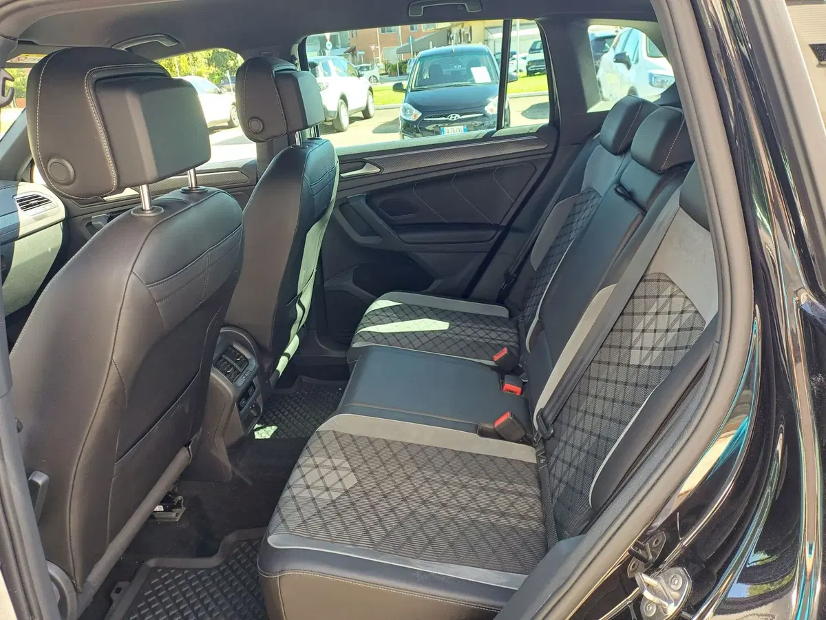 Volkswagen Tiguan usata a Alessandria (9)