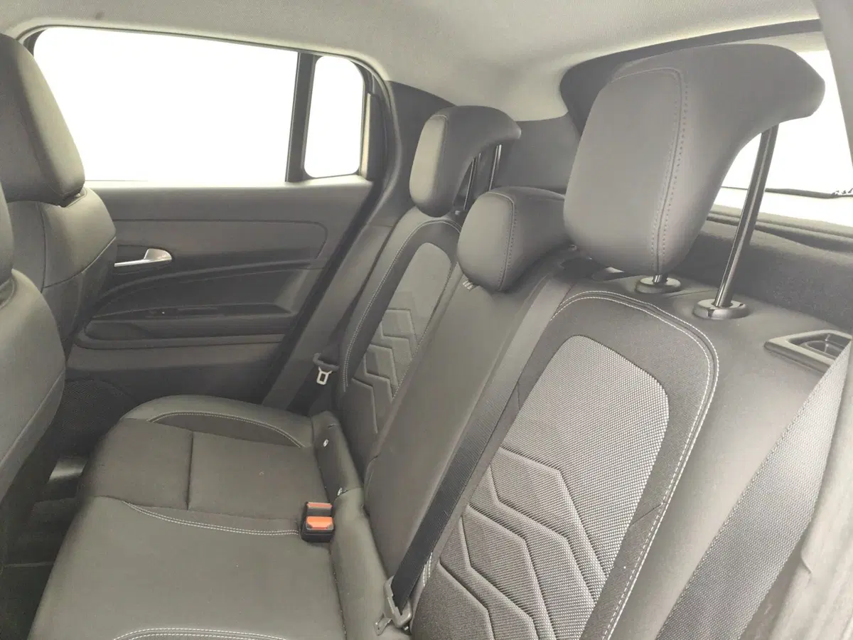 Jeep Avenger usata a Como (13)