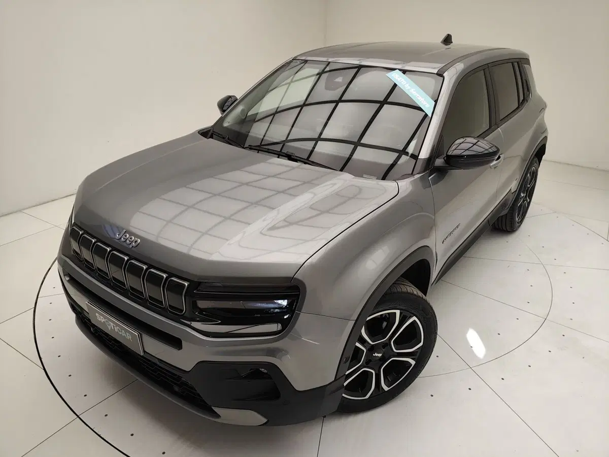 Jeep Avenger usata a Como (15)