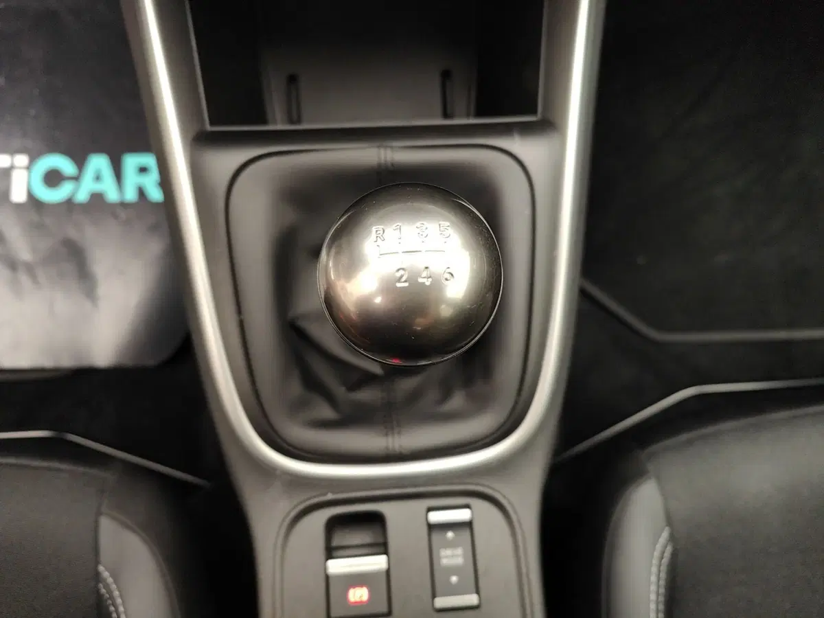 Jeep Avenger usata a Como (18)