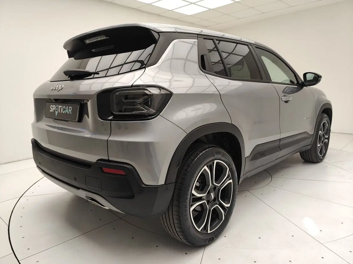 Jeep Avenger usata a Como (6)