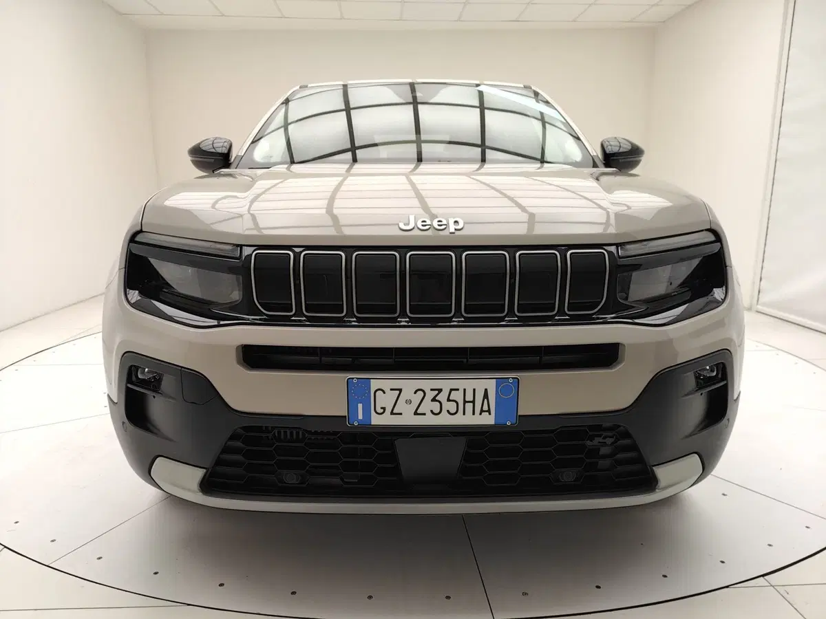 Jeep Avenger usata a Como (2)