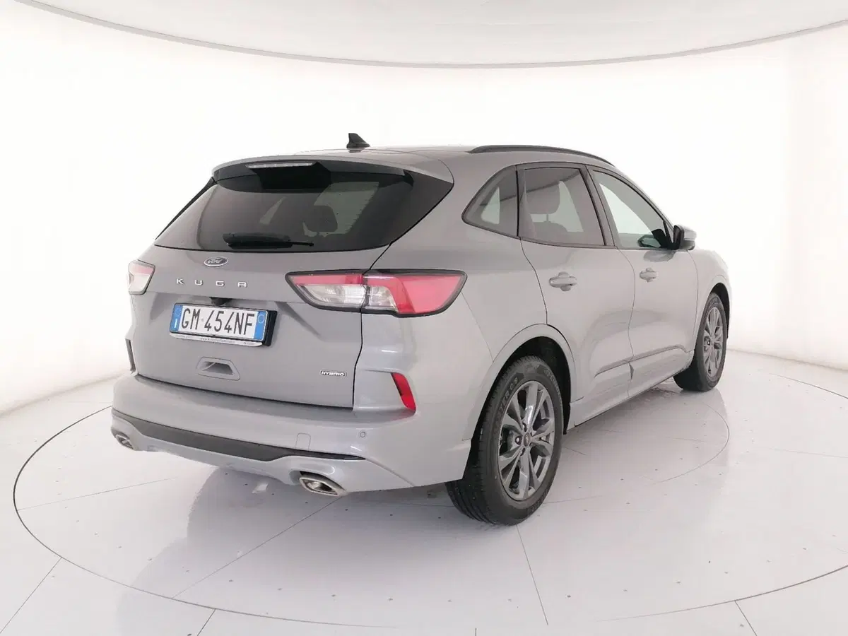 Ford Kuga usata a Roma (2)