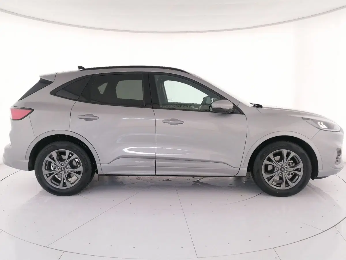 Ford Kuga usata a Roma (3)