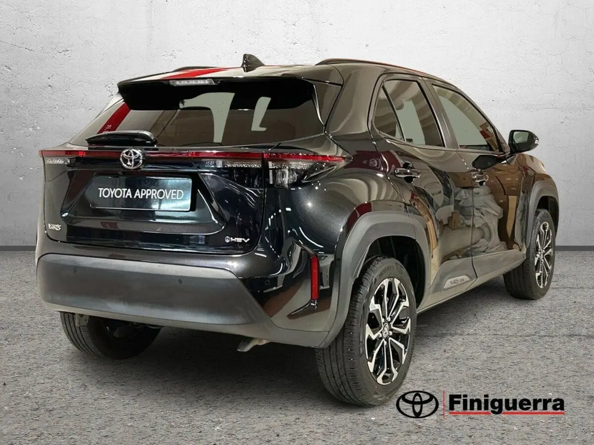 Toyota Yaris Cross usata a Lecco (5)