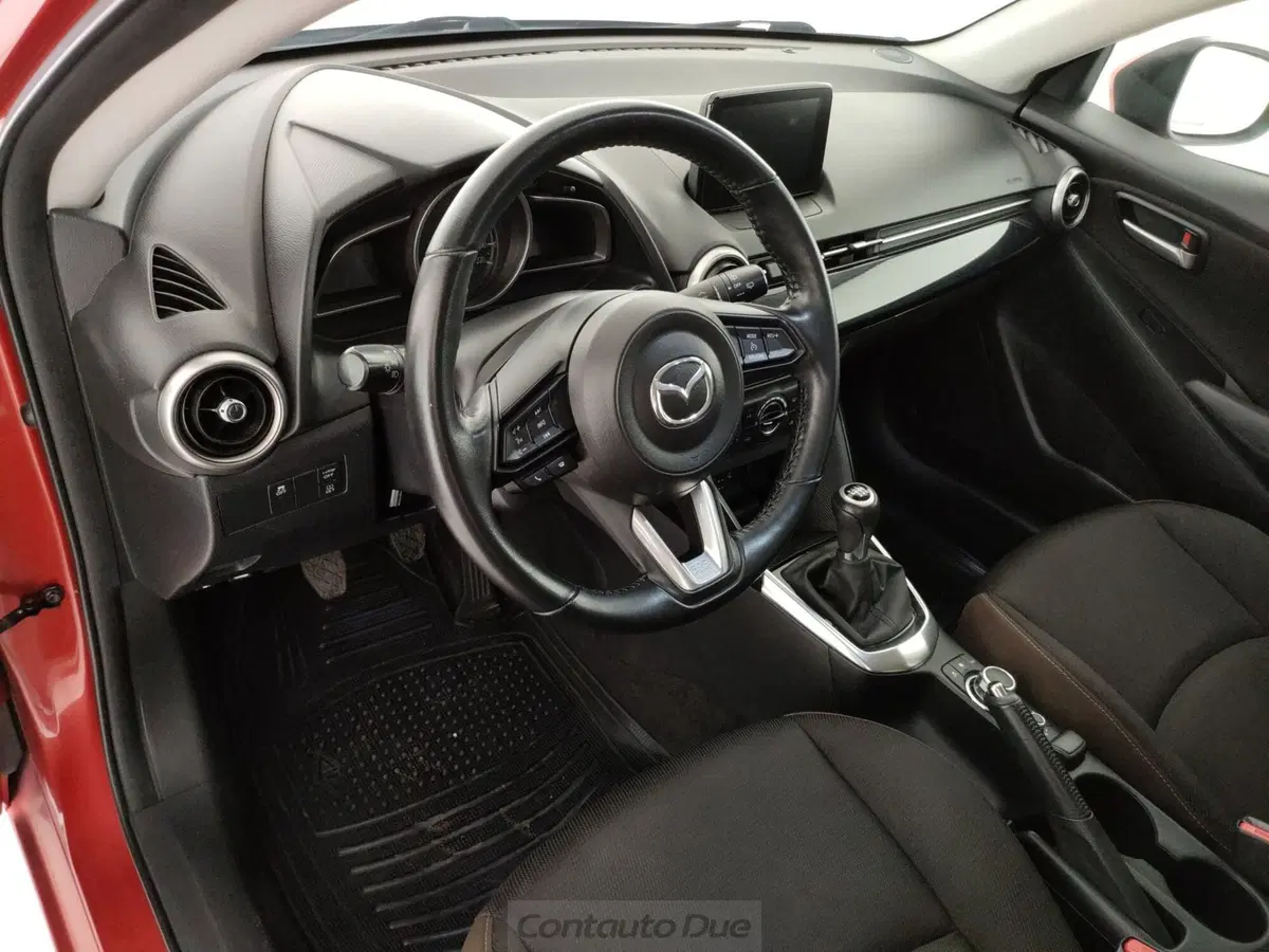 Mazda Mazda2 usata a Caserta (19)