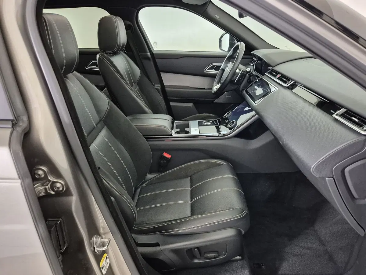Land Rover Range Rover Velar usata a Torino (3)