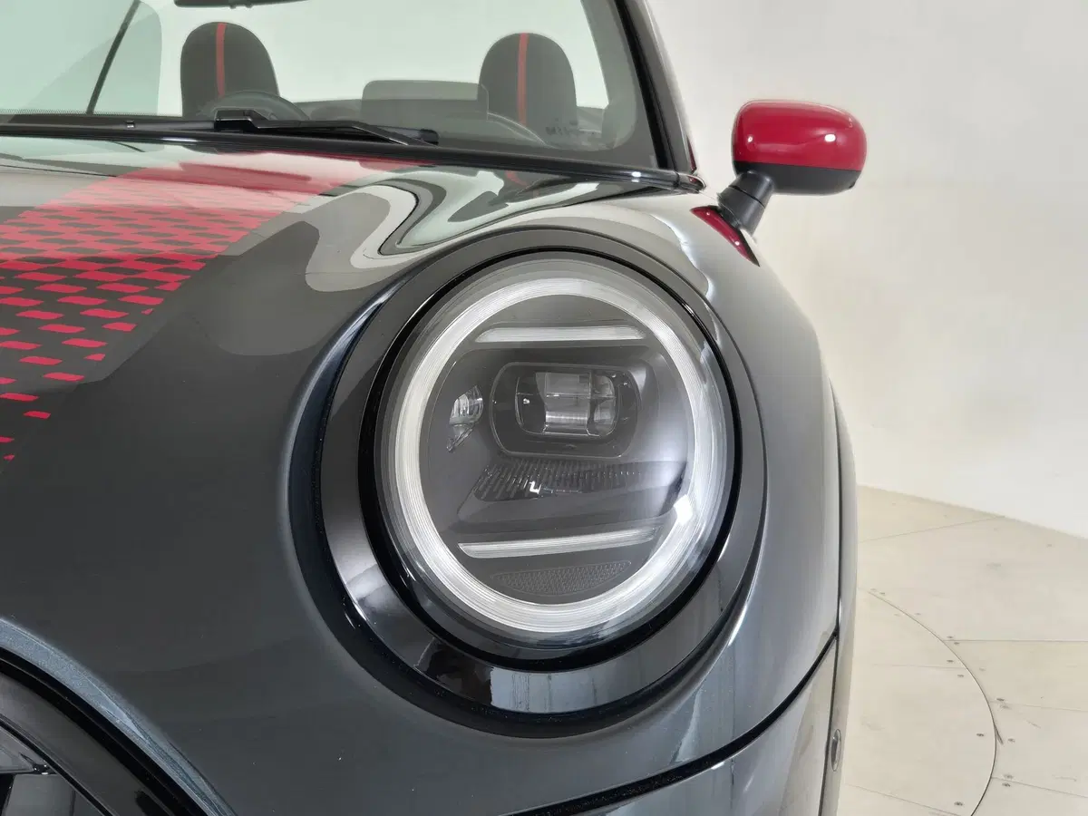 MINI Mini Cabrio usata a Torino (18)