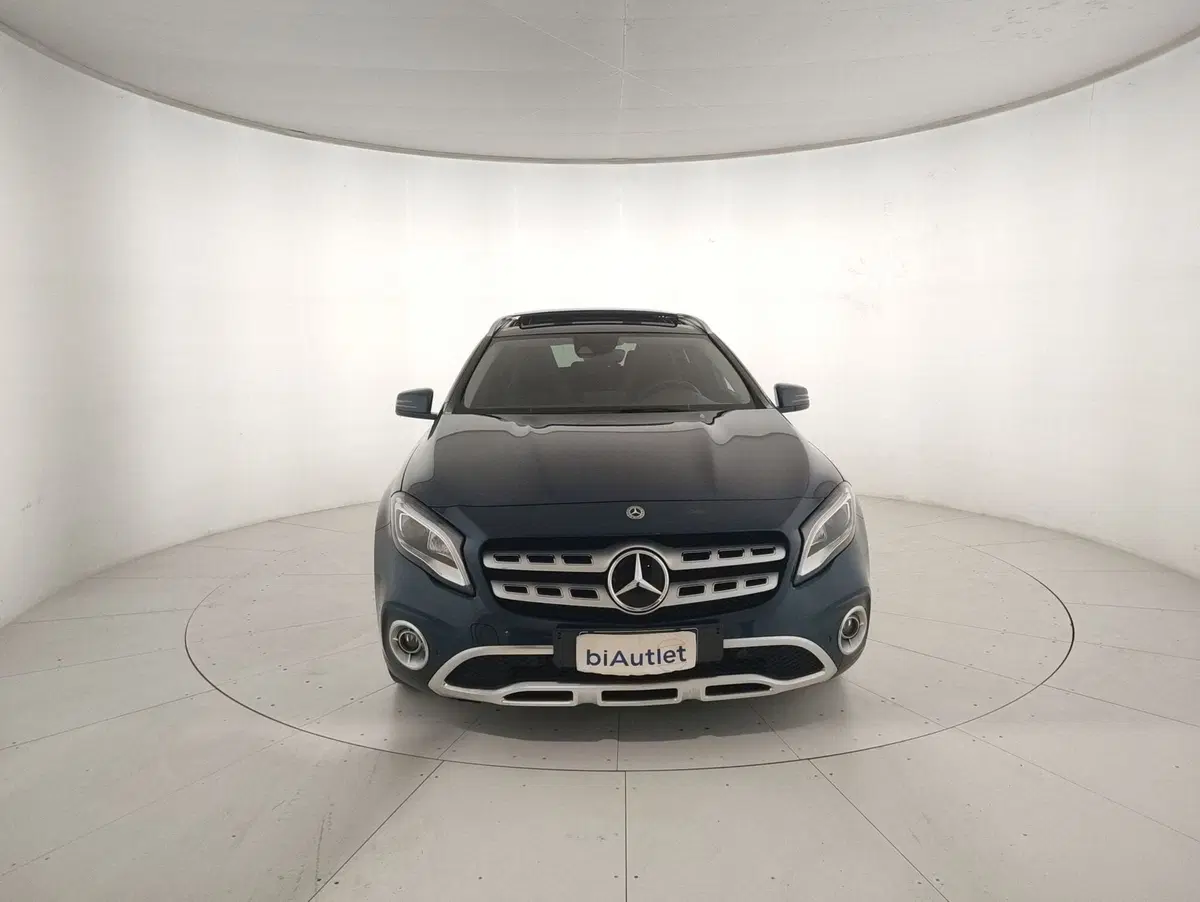 Mercedes-Benz GLA SUV usata a Alessandria (2)