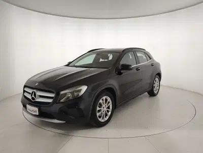 Mercedes-Benz GLA SUV 180 Executive del 2015 usata a Alessandria