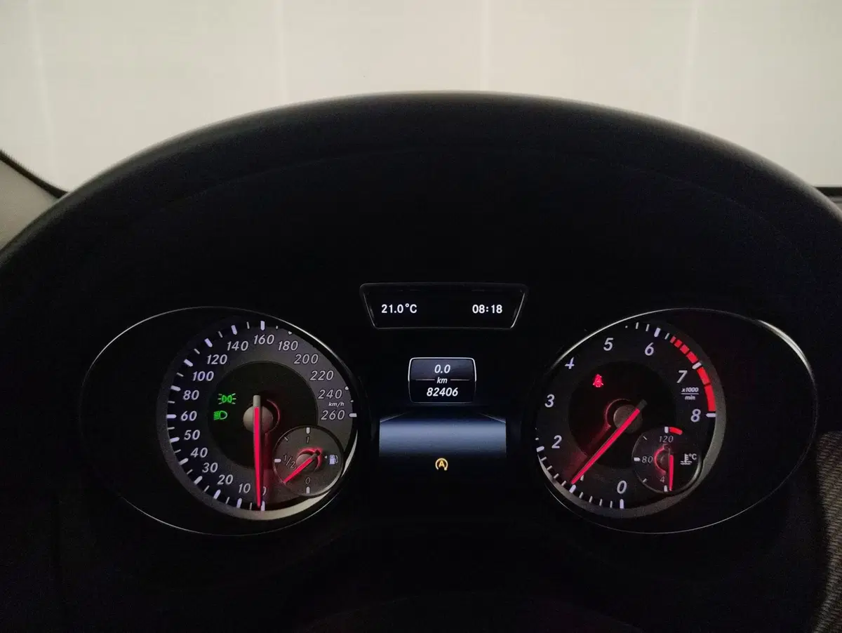 Mercedes-Benz GLA SUV usata a Alessandria (15)