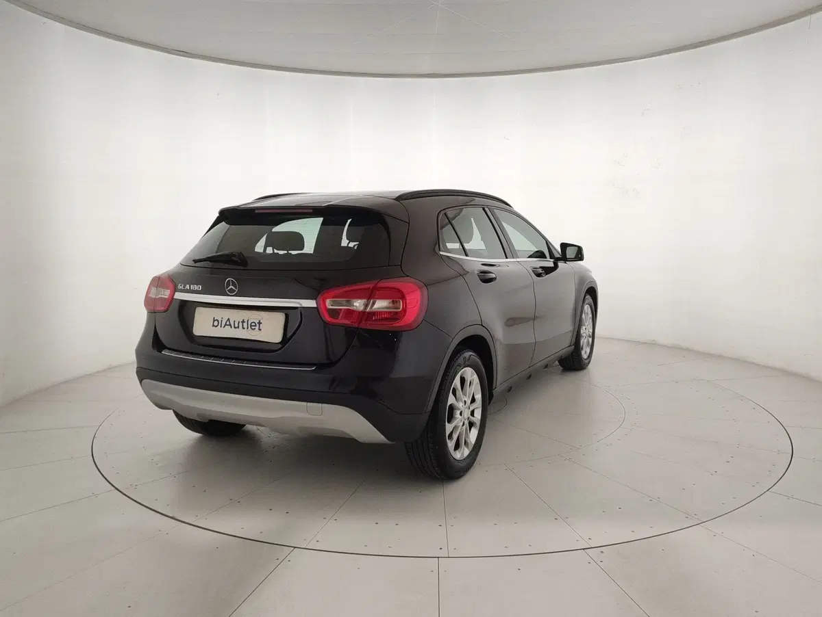 Mercedes-Benz GLA SUV usata a Alessandria (4)