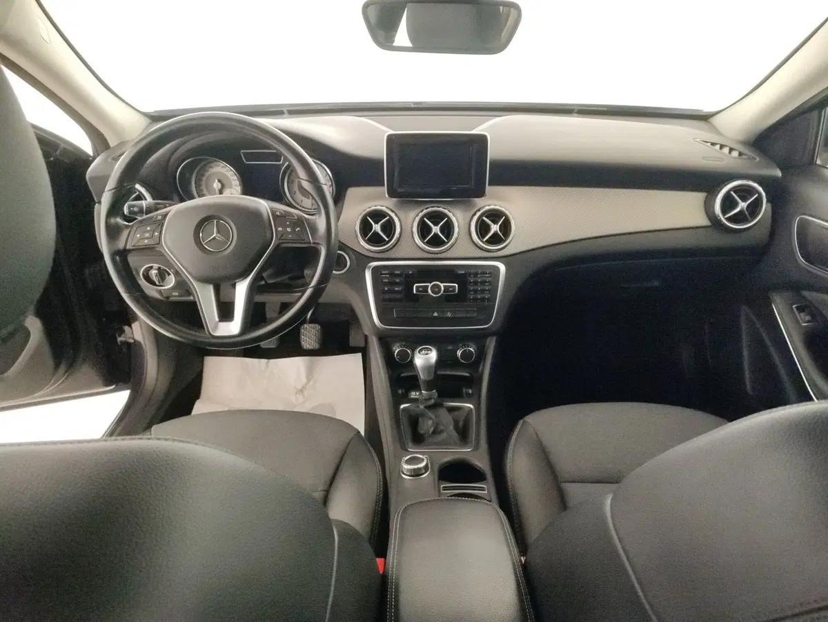 Mercedes-Benz GLA SUV usata a Alessandria (8)