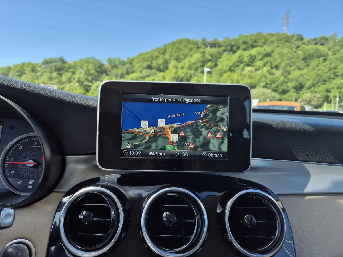 Mercedes-Benz GLC SUV usata  (11)