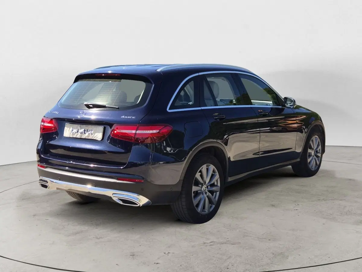 Mercedes-Benz GLC SUV usata  (4)