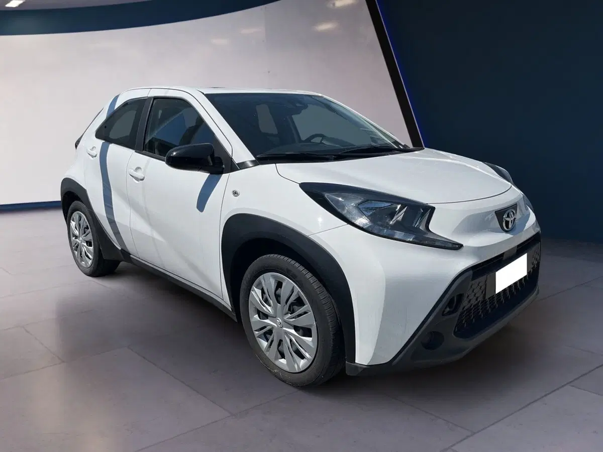 Toyota Aygo X usata a Torino (2)