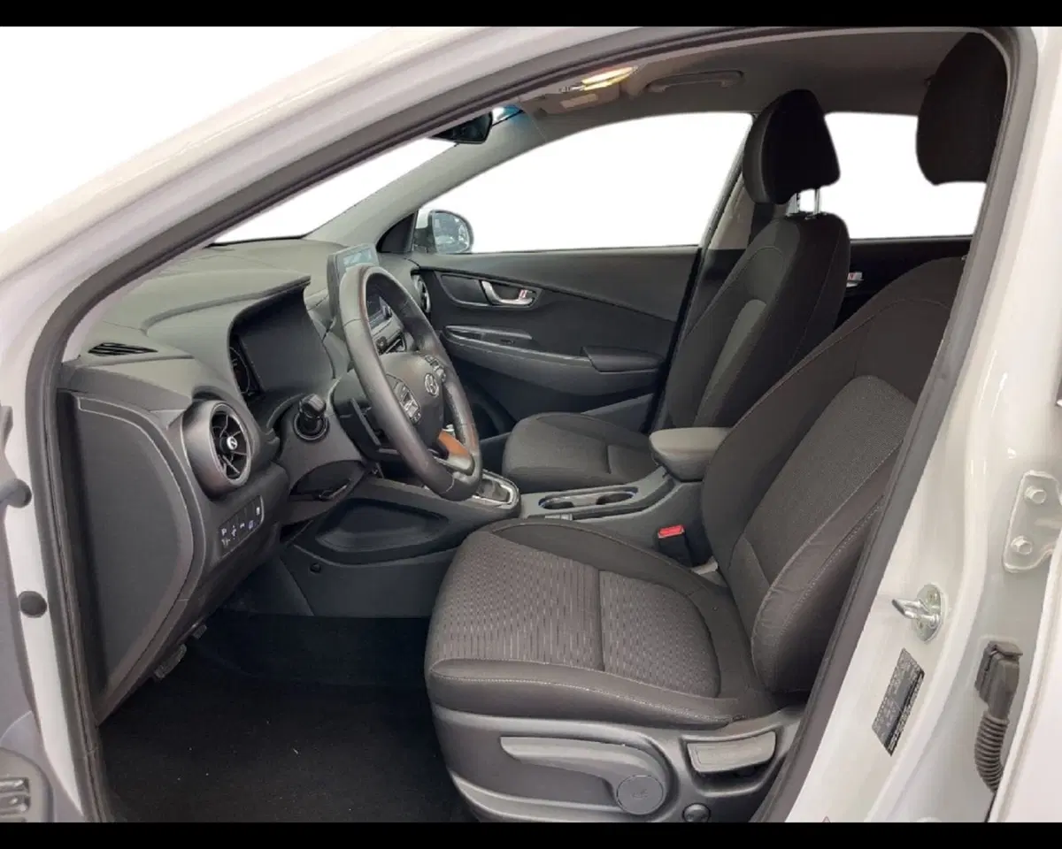 Hyundai Kona usata a Torino (2)
