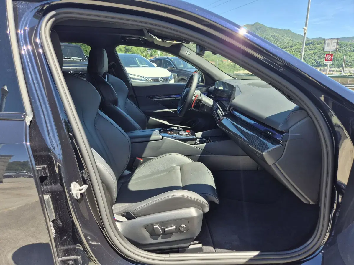 BMW Serie 5 Touring usata  (9)