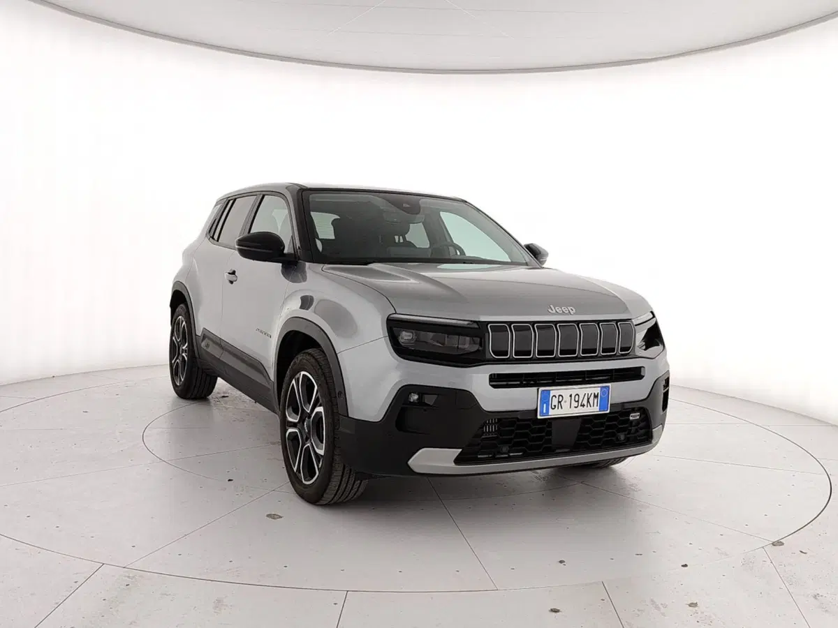 Jeep Avenger usata a Caserta