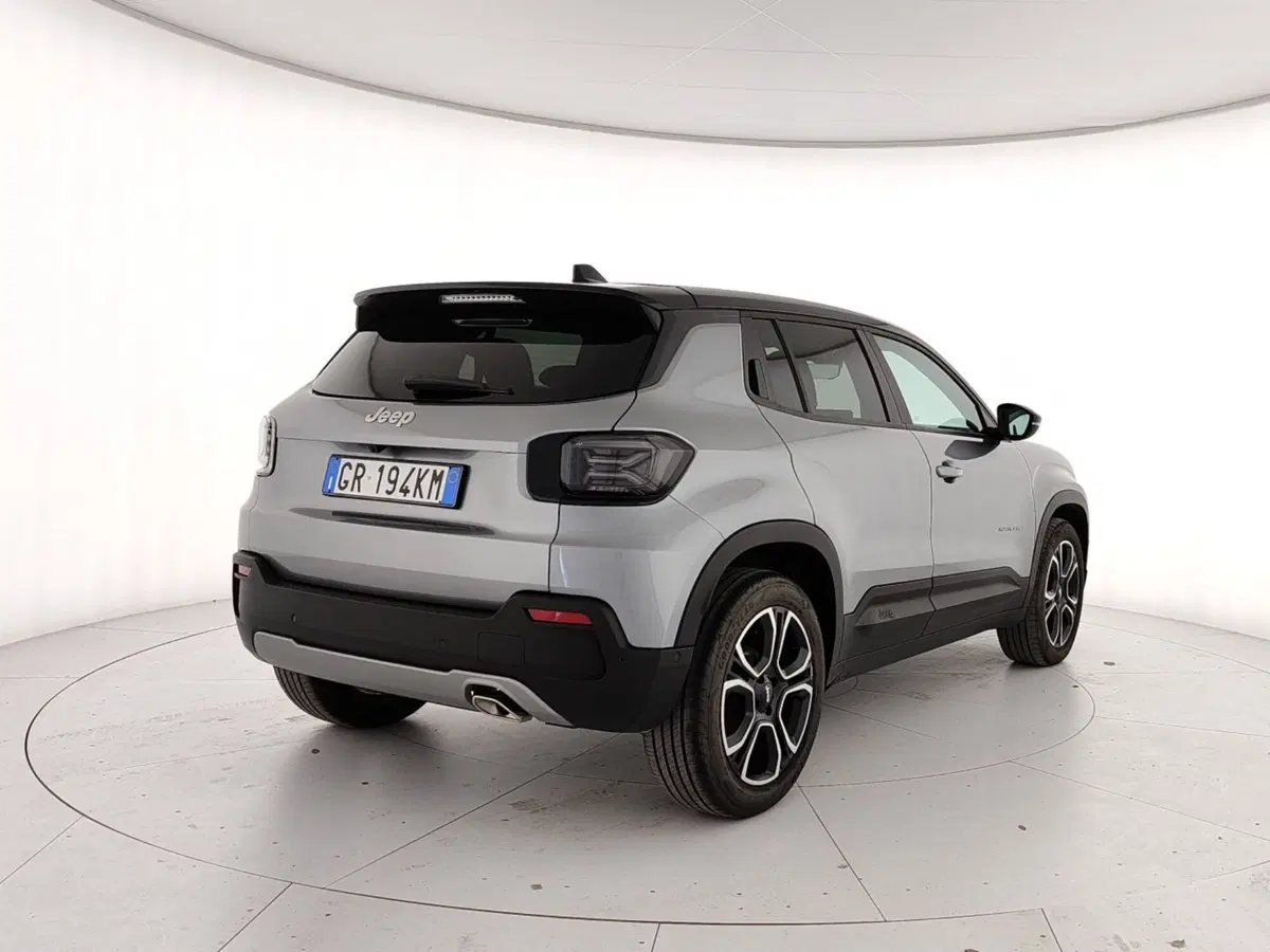 Jeep Avenger usata a Caserta (6)