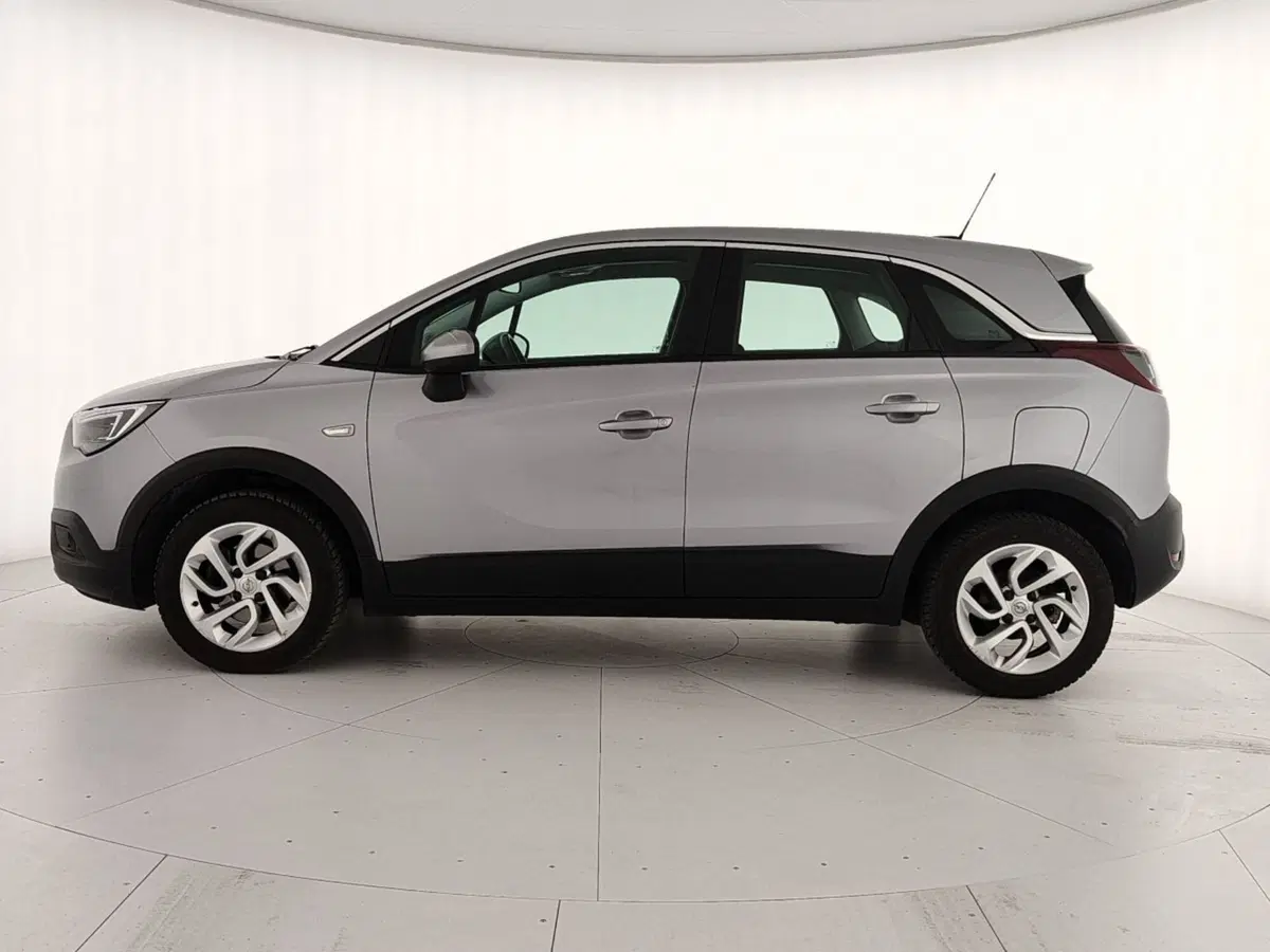Opel Crossland X usata a Caserta (8)