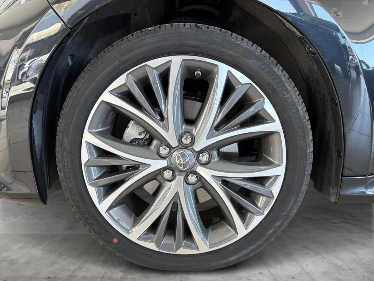 Toyota Yaris usata a Catania (12)