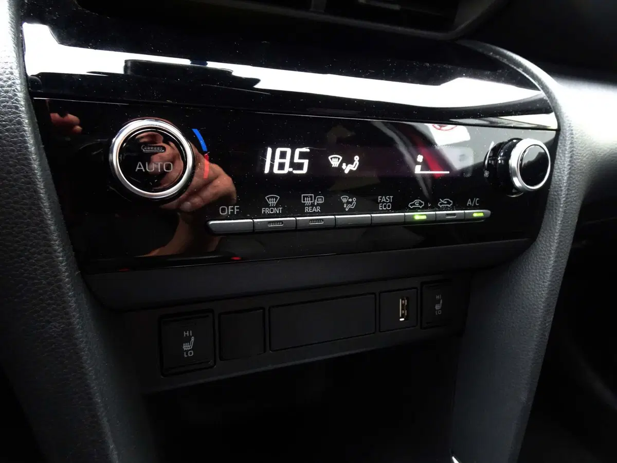 Toyota Yaris Cross usata a Treviso (17)