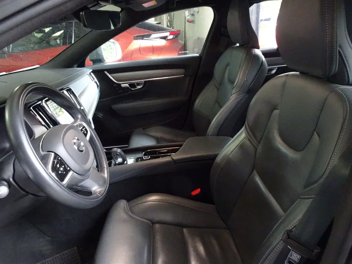 Volvo V90 Cross Country usata a Treviso (7)