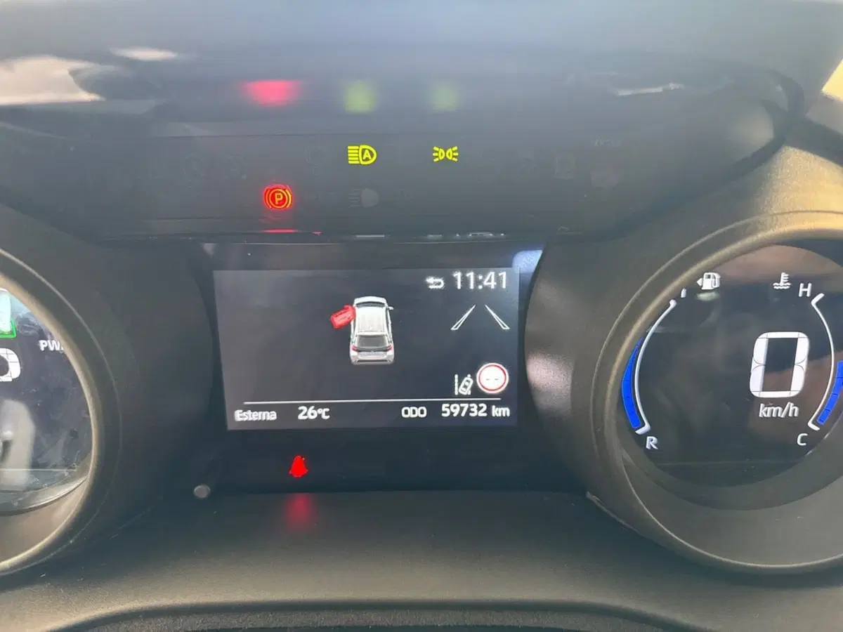 Toyota Yaris usata a Prato (13)
