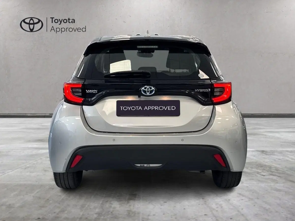 Toyota Yaris usata a Prato (7)