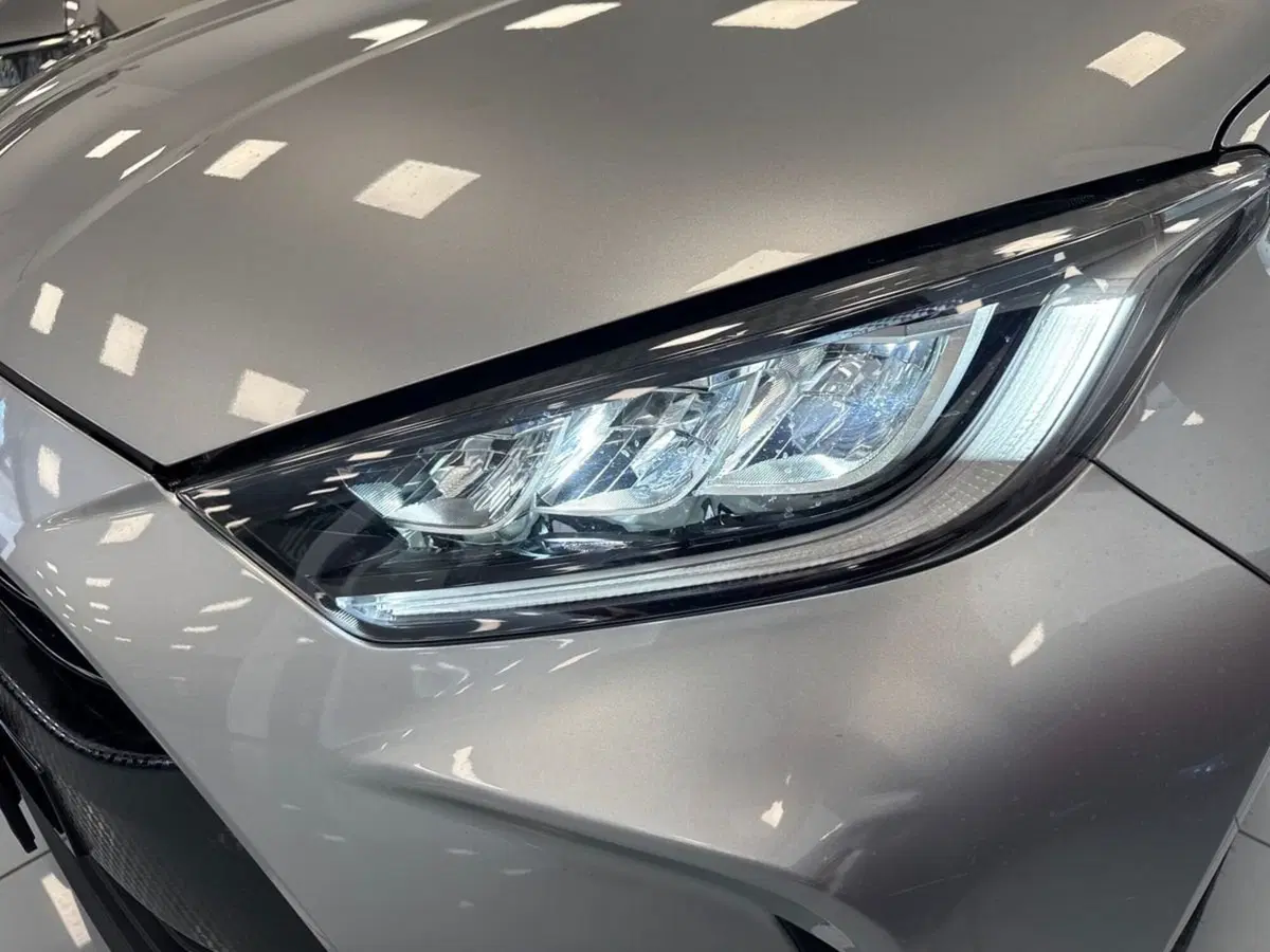 Toyota Yaris usata a Prato (8)