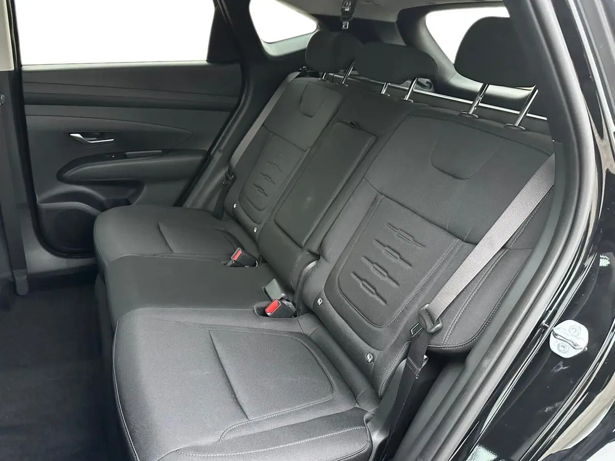 Hyundai Tucson nuova a Pistoia (13)