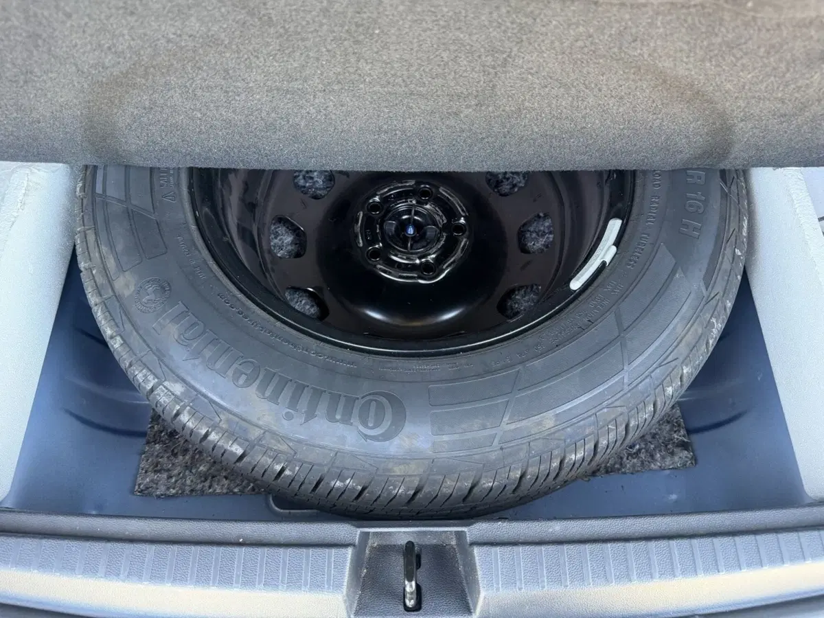 Dacia Duster usata a Lucca (16)