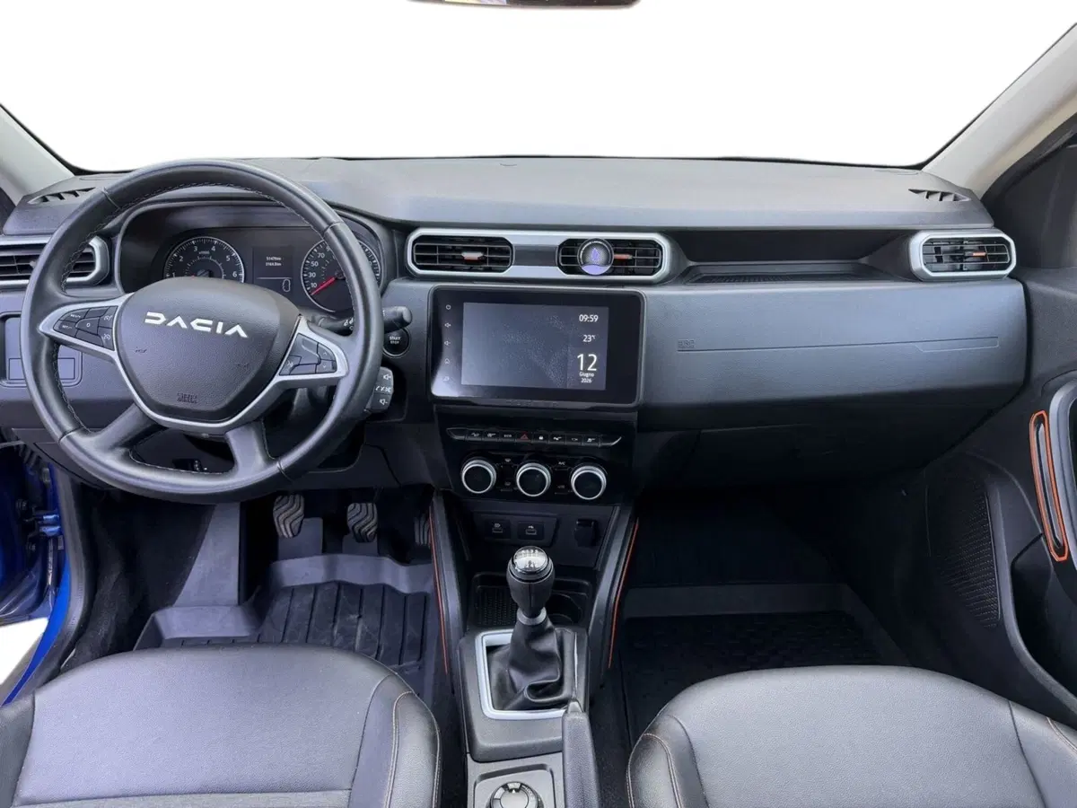 Dacia Duster usata a Lucca (6)