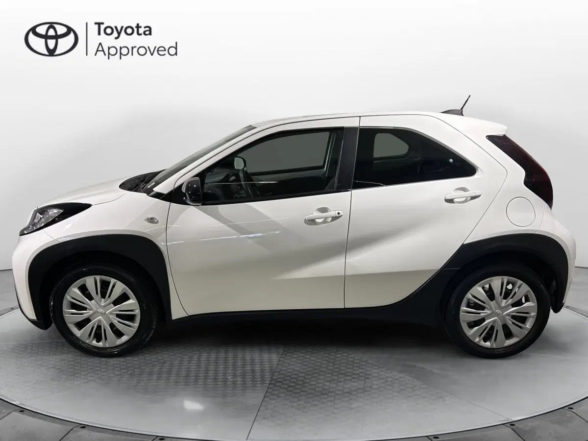 Toyota Aygo X usata a Milano (3)