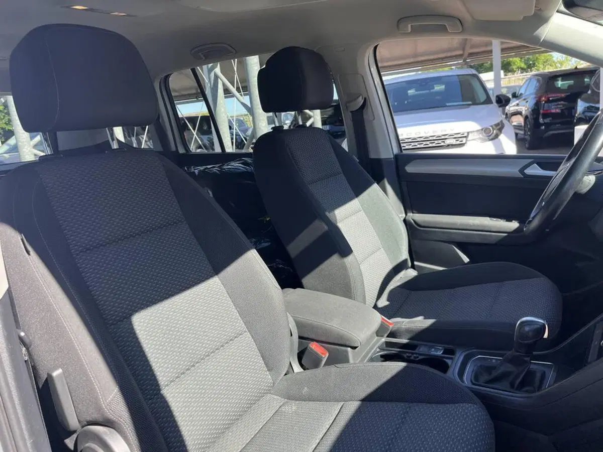 Volkswagen Touran usata a Alessandria (15)