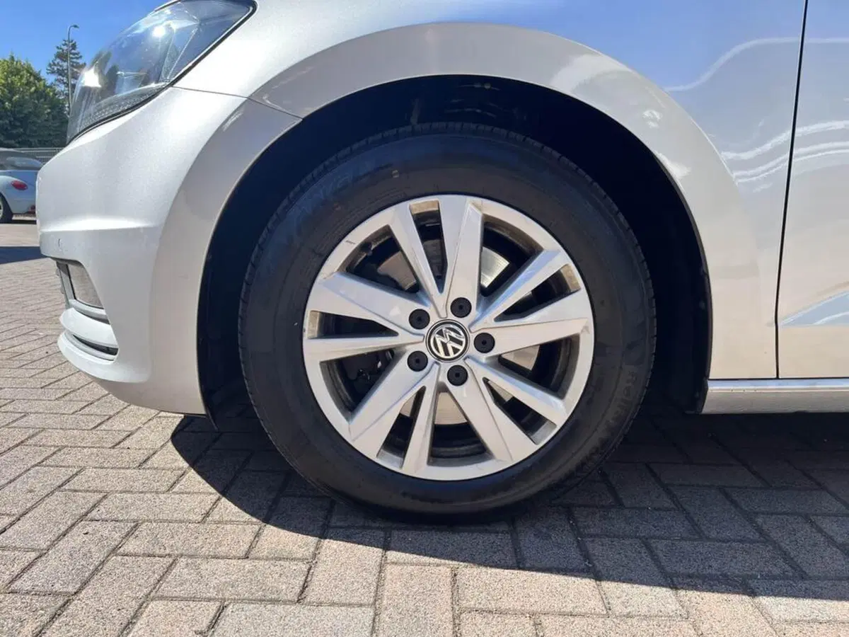 Volkswagen Touran usata a Alessandria (7)