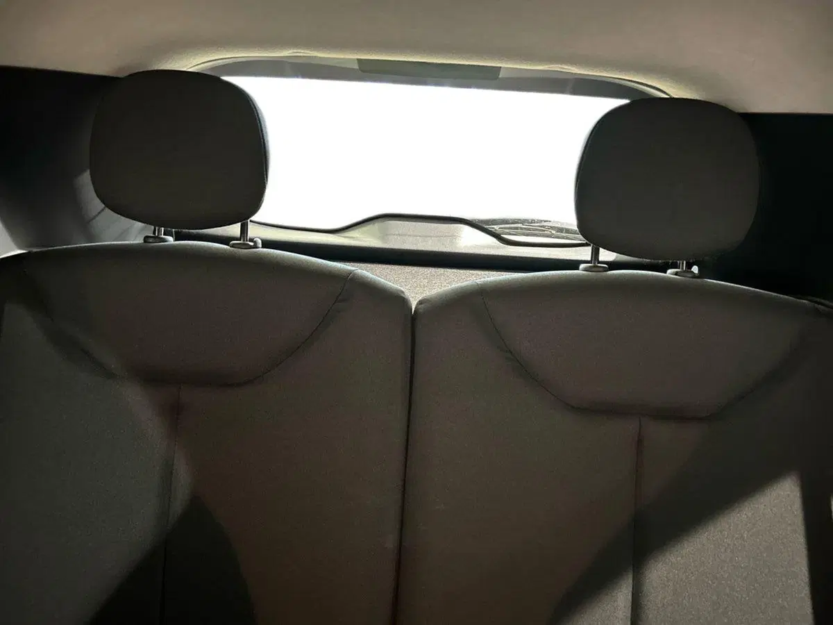 Toyota Aygo X usata a Milano (13)