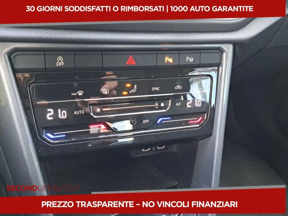 Volkswagen T-Roc usata a Chieti (8)