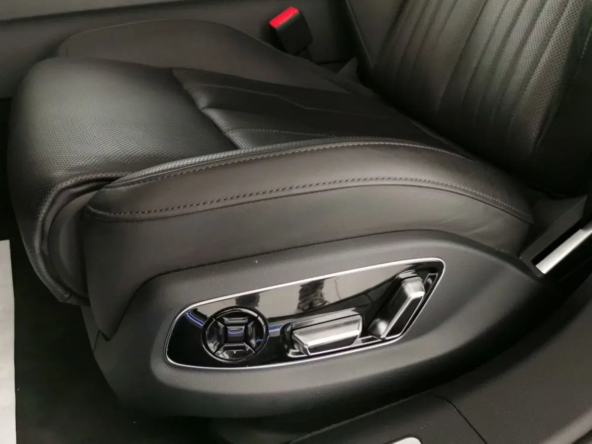 Audi A8 nuova a Chieti (14)
