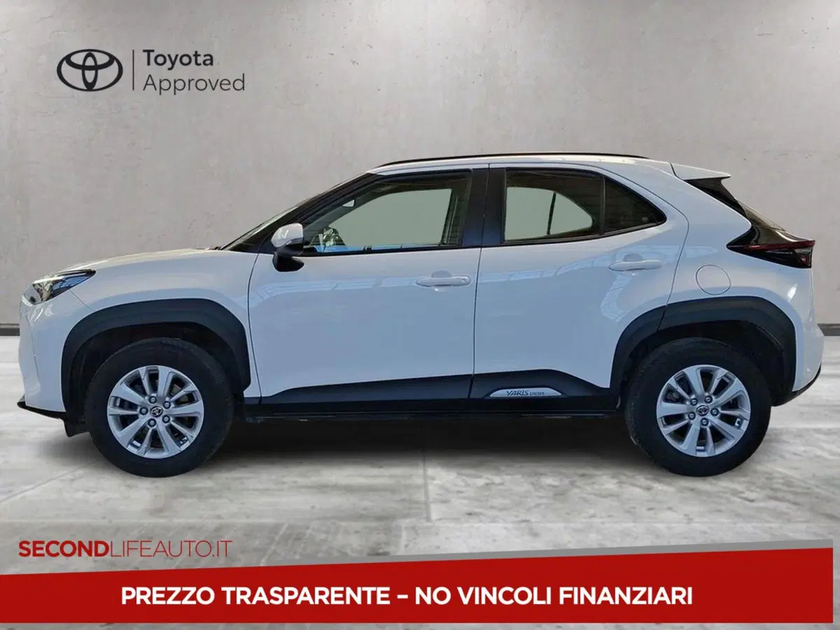 Toyota Yaris Cross usata a Roma (12)