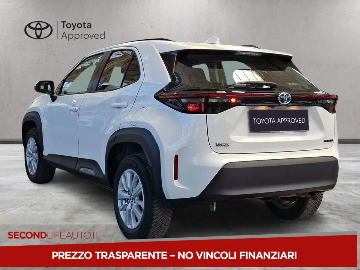 Toyota Yaris Cross usata a Roma (14)