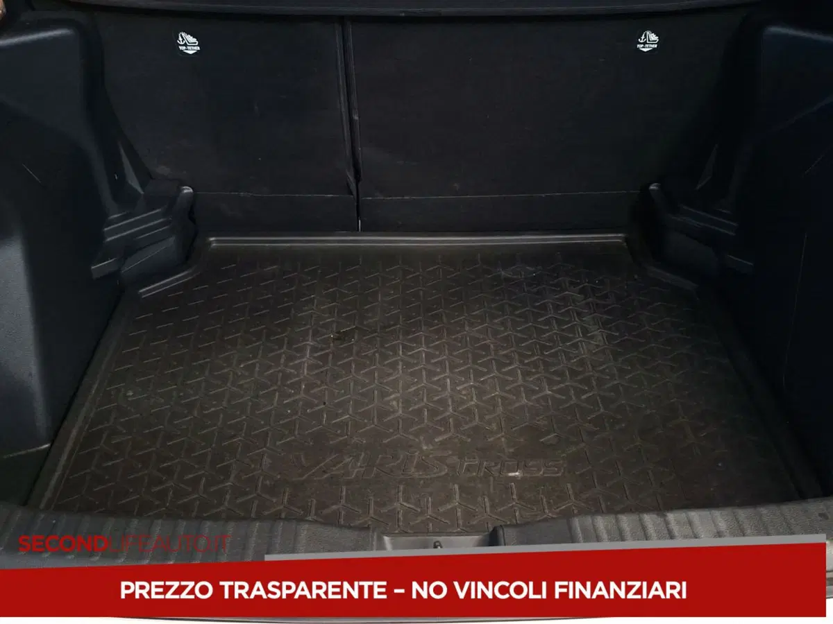 Toyota Yaris Cross usata a Roma (15)