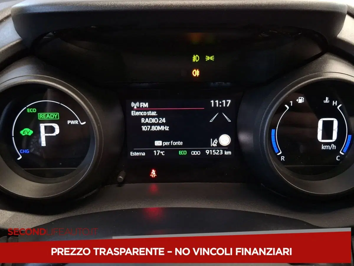 Toyota Yaris Cross usata a Roma (18)