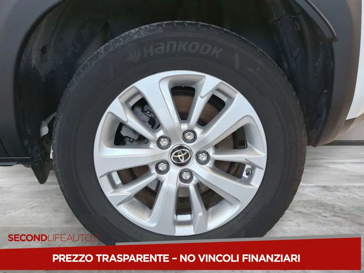 Toyota Yaris Cross usata a Roma (7)