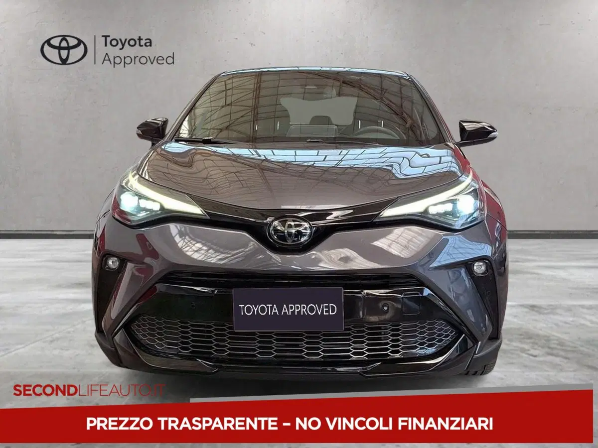 Toyota Toyota C-HR usata a Roma (5)
