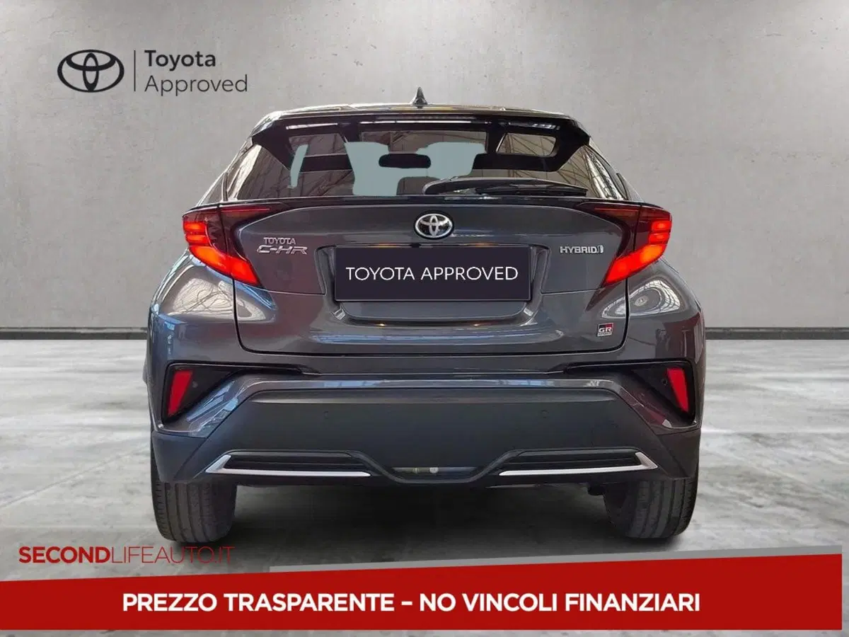 Toyota Toyota C-HR usata a Roma (6)
