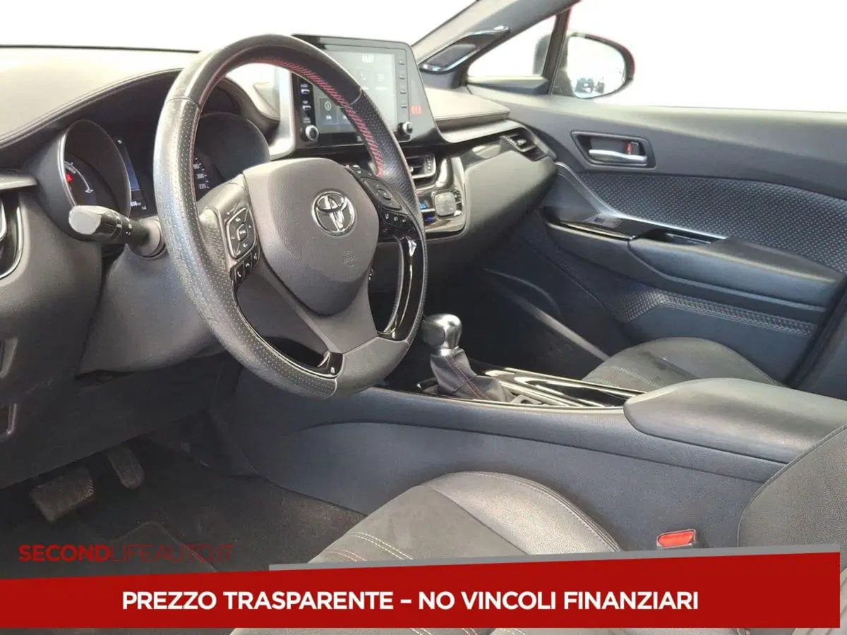 Toyota Toyota C-HR usata a Roma (8)