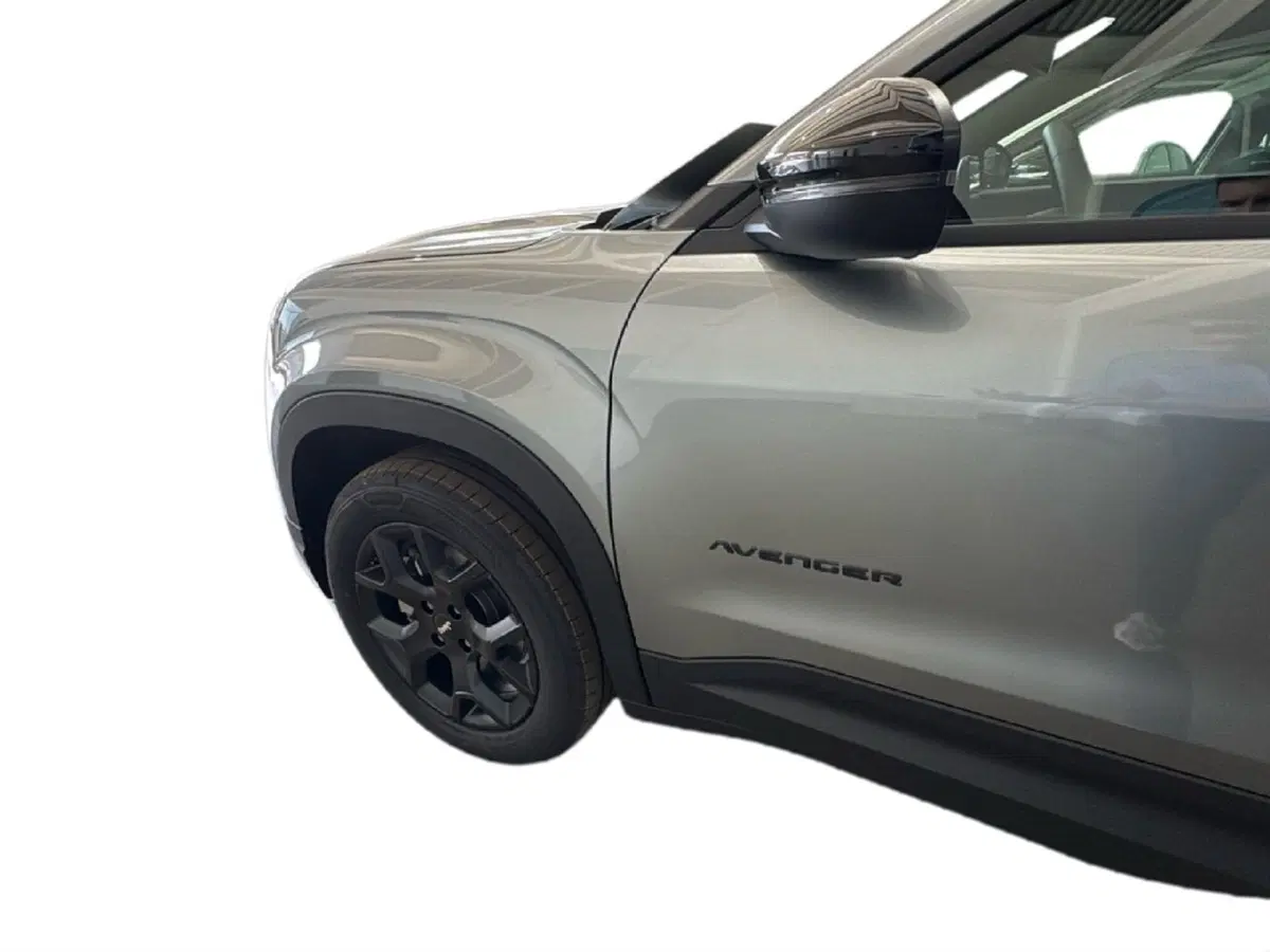 Jeep Avenger nuova a Agrigento (12)