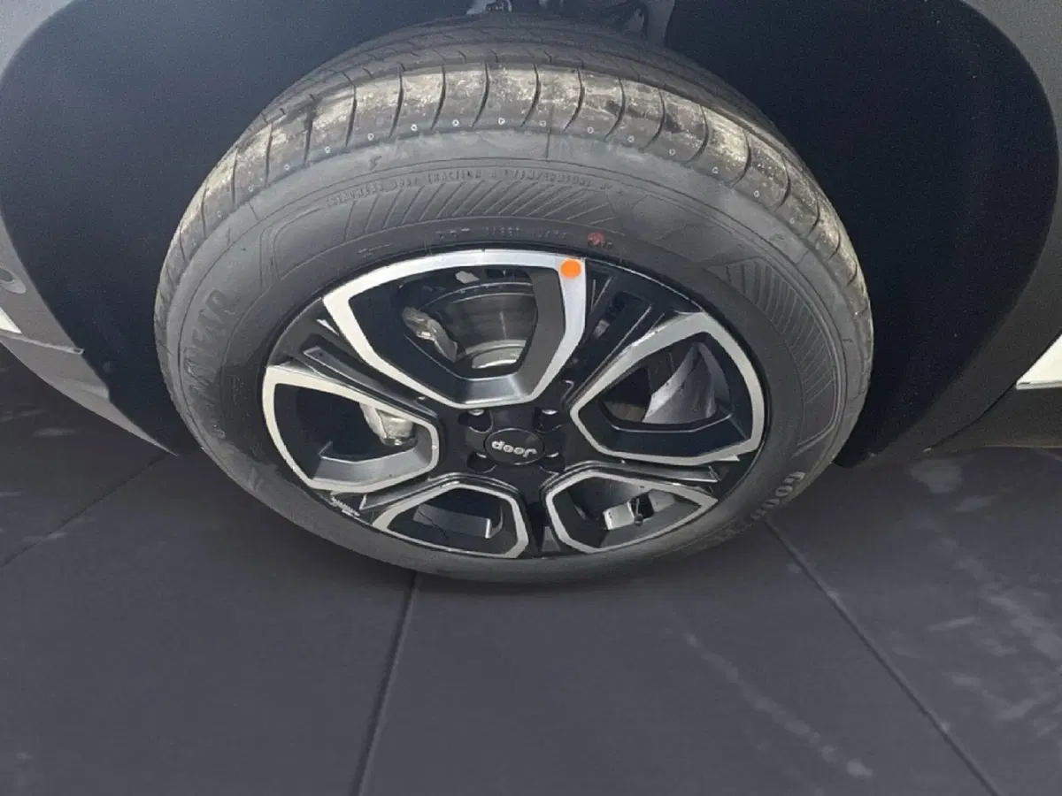 Jeep Avenger nuova a Agrigento (15)